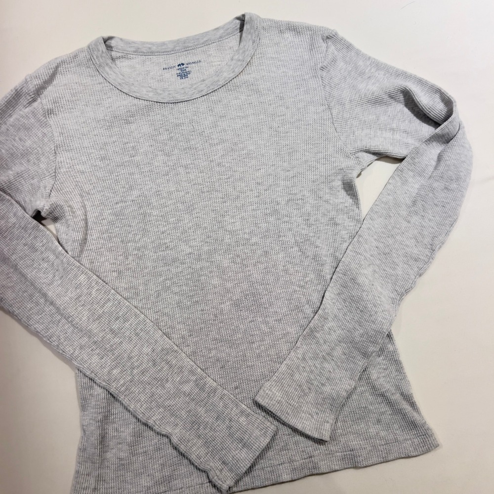 Brandy Melville Heather Grey Waffle Knit Thermal Long Sleeve Top Crew Neck